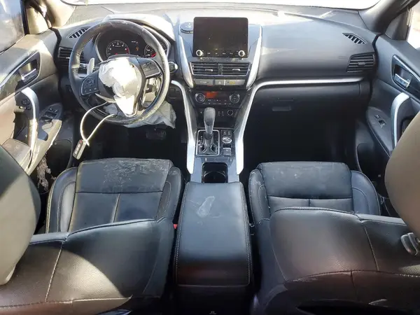 JA4ATWAAXNZ003751 2022 MITSUBISHI ECLIPSE CROSS - Image 8