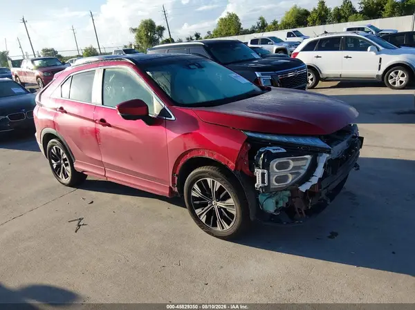 JA4ATWAAXNZ017665 2022 MITSUBISHI ECLIPSE CROSS - Image 1