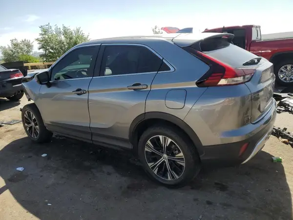 JA4ATWAAXNZ063738 2022 MITSUBISHI ECLIPSE CROSS - Image 2