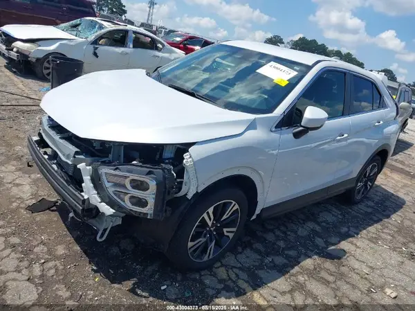 JA4ATWAAXPZ006393 2023 MITSUBISHI ECLIPSE CROSS - Image 2