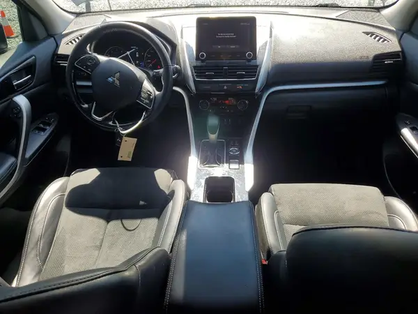 JA4ATWAAXRZ001035 2024 MITSUBISHI ECLIPSE CROSS - Image 8