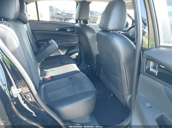 JA4ATWAAXRZ004548 2024 MITSUBISHI ECLIPSE CROSS - Image 8