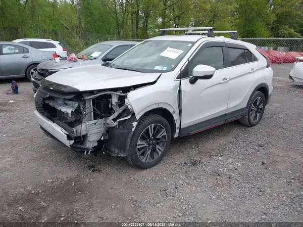 JA4ATWAAXRZ008213 2024 MITSUBISHI ECLIPSE CROSS - Image 2