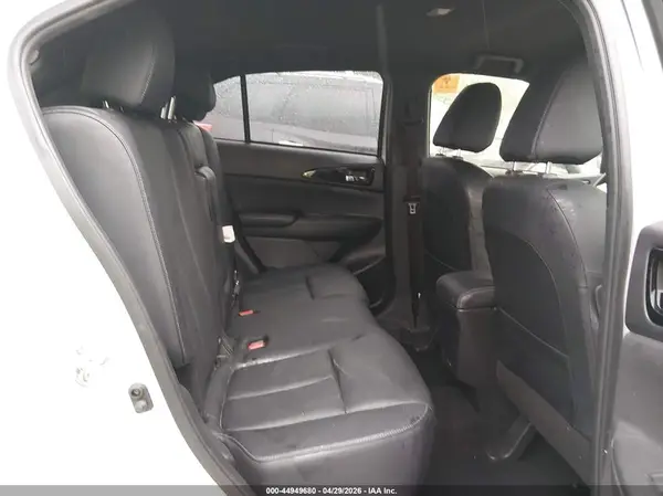 JA4ATWAAXRZ013380 2024 MITSUBISHI ECLIPSE CROSS - Image 8