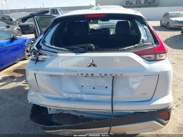 2025 MITSUBISHI ECLIPSE CROSS auction photo 6
