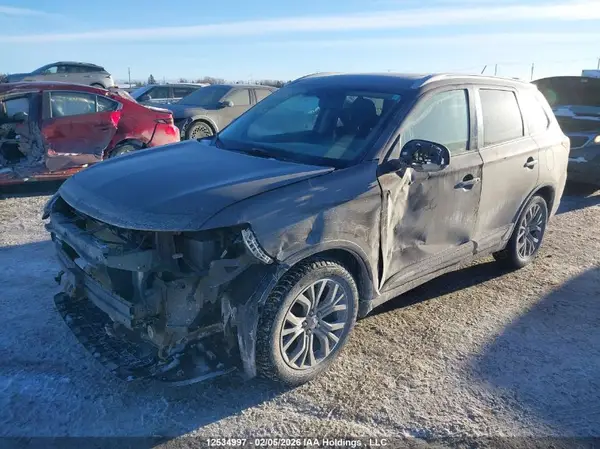 JA4AZ2A30GZ606087 2016 MITSUBISHI OUTLANDER - Image 2
