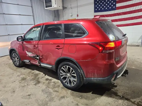 JA4AZ2A30HZ010351 2017 MITSUBISHI OUTLANDER - Image 2
