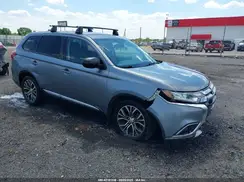 JA4AZ2A30HZ028087 2017 MITSUBISHI OUTLANDER