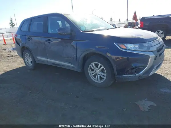 JA4AZ2A30KZ605918 2019 MITSUBISHI OUTLANDER - Image 1