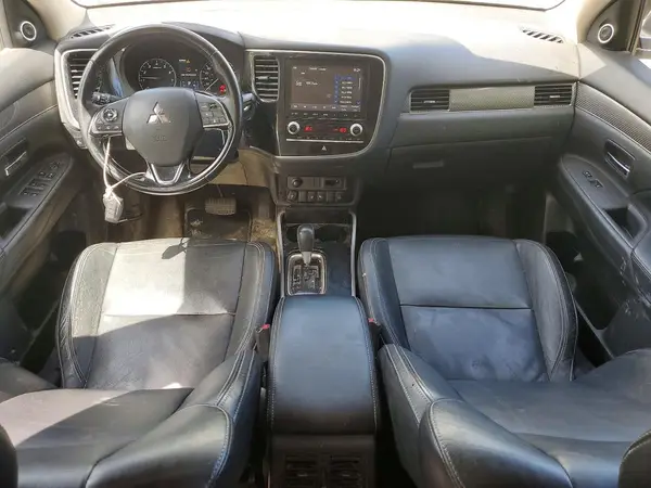 JA4AZ2A30LZ602177 2020 MITSUBISHI OUTLANDER - Image 8