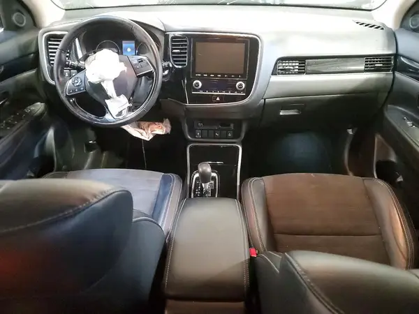 JA4AZ2A30LZ615107 2020 MITSUBISHI OUTLANDER - Image 8
