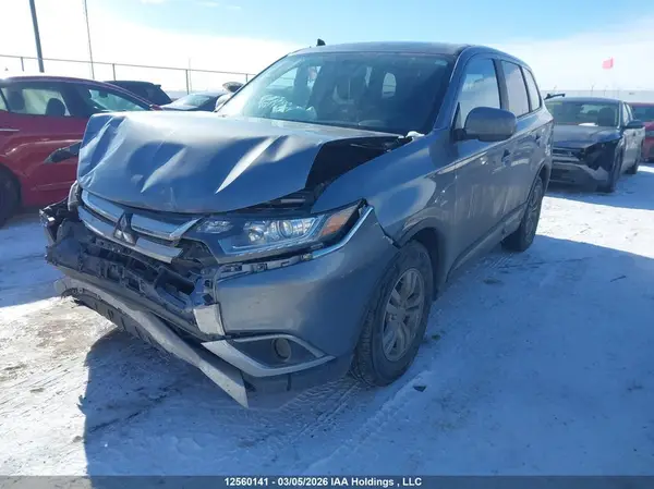 JA4AZ2A31HZ604589 2017 MITSUBISHI OUTLANDER - Image 2