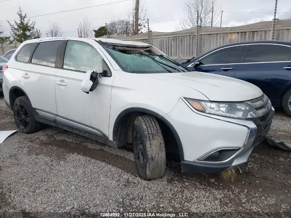 JA4AZ2A31HZ604771 2017 MITSUBISHI OUTLANDER - Image 1