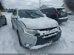 JA4AZ2A31JZ601780 2018 MITSUBISHI OUTLANDER