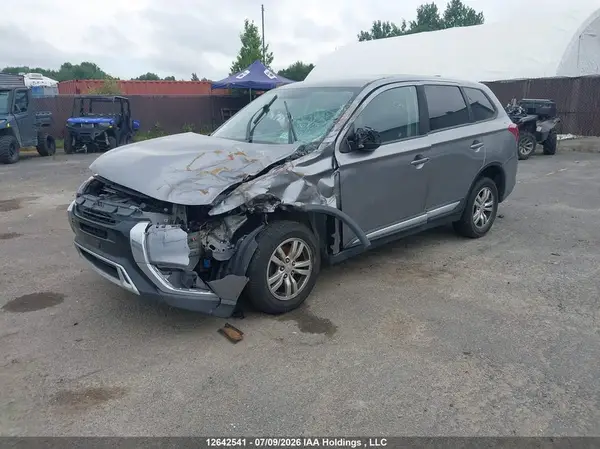 JA4AZ2A31KZ605149 2019 MITSUBISHI OUTLANDER - Image 2