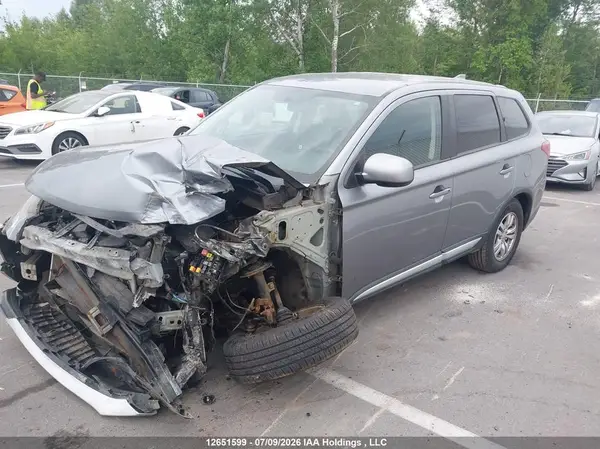 JA4AZ2A32HZ606948 2017 MITSUBISHI OUTLANDER - Image 2