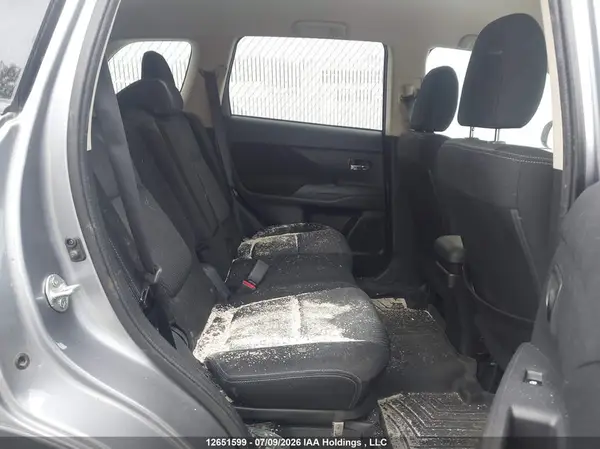 JA4AZ2A32HZ606948 2017 MITSUBISHI OUTLANDER - Image 8