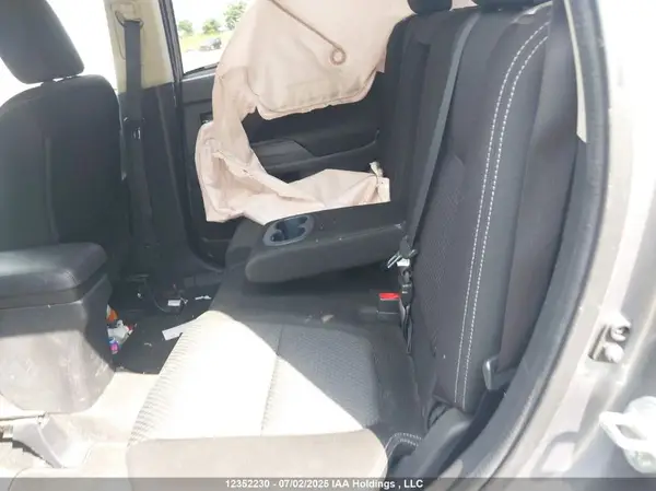 JA4AZ2A32JZ600248 2018 MITSUBISHI OUTLANDER - Image 8
