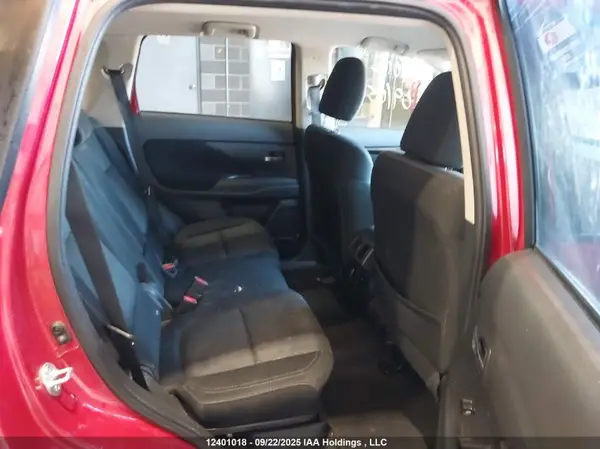 JA4AZ2A32KZ608805 2019 MITSUBISHI OUTLANDER - Image 8