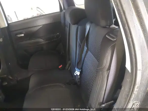 JA4AZ2A32LZ603265 2020 MITSUBISHI OUTLANDER - Image 8