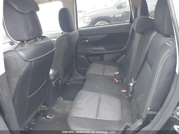 JA4AZ2A33GZ600297 2016 MITSUBISHI OUTLANDER - Image 8