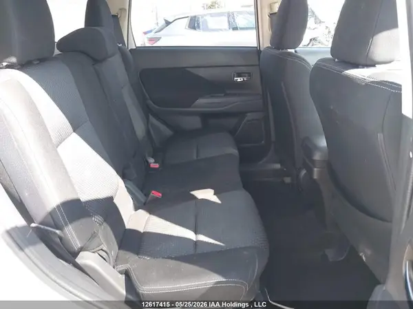 JA4AZ2A33GZ612787 2016 MITSUBISHI OUTLANDER - Image 8