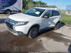 JA4AZ2A33HZ035972 2017 MITSUBISHI OUTLANDER