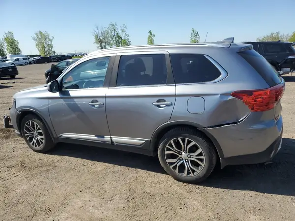 JA4AZ2A33HZ601029 2017 MITSUBISHI OUTLANDER - Image 2