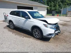 JA4AZ2A33JZ004601 2018 MITSUBISHI OUTLANDER