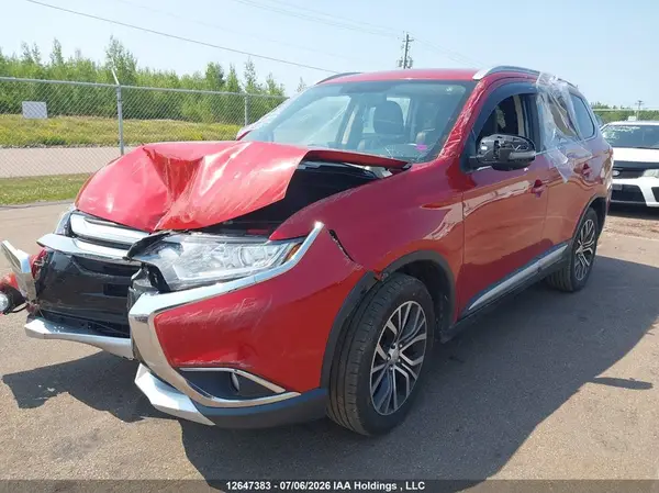 JA4AZ2A33JZ602333 2018 MITSUBISHI OUTLANDER - Image 2