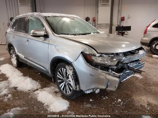 JA4AZ2A33KZ605041 2019 MITSUBISHI OUTLANDER