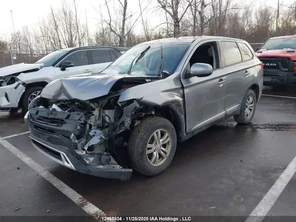 JA4AZ2A33KZ605119 2019 MITSUBISHI OUTLANDER - Image 2