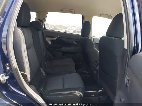 JA4AZ2A33KZ605203 2019 MITSUBISHI OUTLANDER - Image 8
