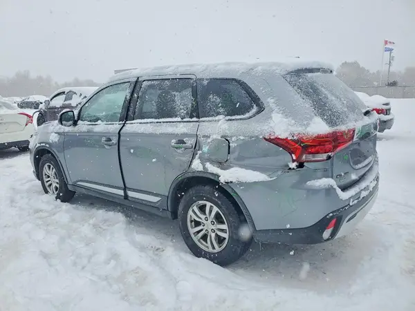 JA4AZ2A33KZ605265 2019 MITSUBISHI OUTLANDER - Image 2