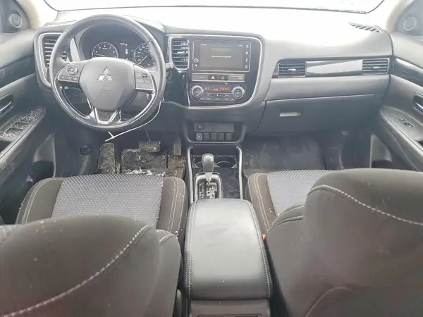 JA4AZ2A33KZ605265 2019 MITSUBISHI OUTLANDER - Image 8