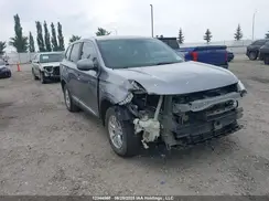 JA4AZ2A33KZ606741 2019 MITSUBISHI OUTLANDER