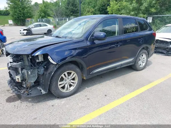 JA4AZ2A33KZ608148 2019 MITSUBISHI OUTLANDER - Image 2
