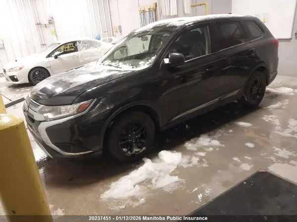 JA4AZ2A33KZ608554 2019 MITSUBISHI OUTLANDER - Image 2