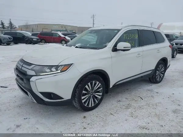 JA4AZ2A33LZ602223 2020 MITSUBISHI OUTLANDER - Image 2