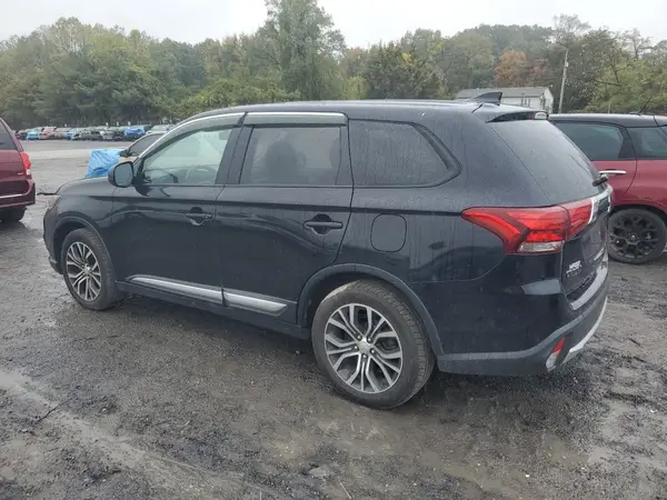 JA4AZ2A34HZ035978 2017 MITSUBISHI OUTLANDER - Image 2
