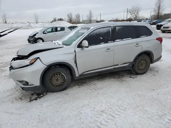 JA4AZ2A34JZ616029 2018 MITSUBISHI OUTLANDER - Image 1