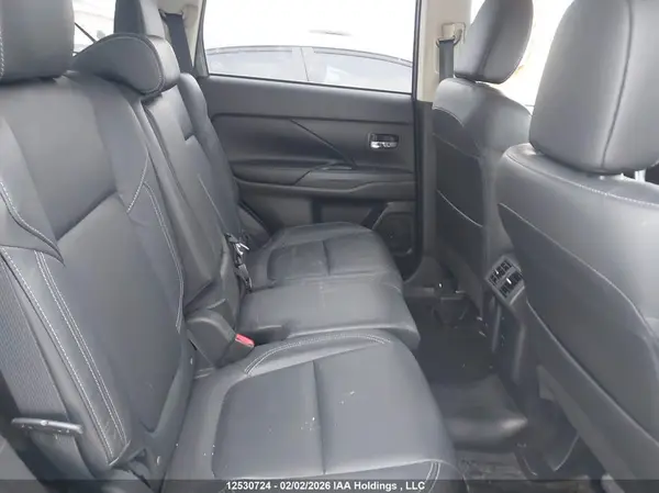 JA4AZ2A34LZ605034 2020 MITSUBISHI OUTLANDER - Image 8