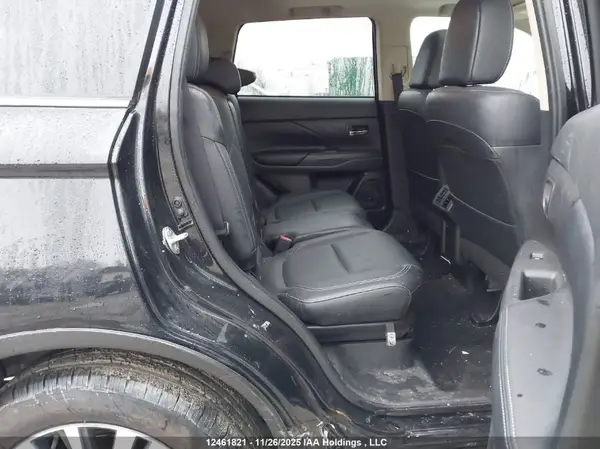 JA4AZ2A34LZ612548 2020 MITSUBISHI OUTLANDER - Image 8