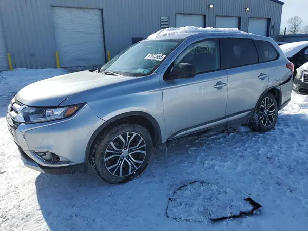 JA4AZ2A35JZ008634 2018 MITSUBISHI OUTLANDER - Image 1