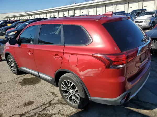 JA4AZ2A36HZ014937 2017 MITSUBISHI OUTLANDER - Image 2