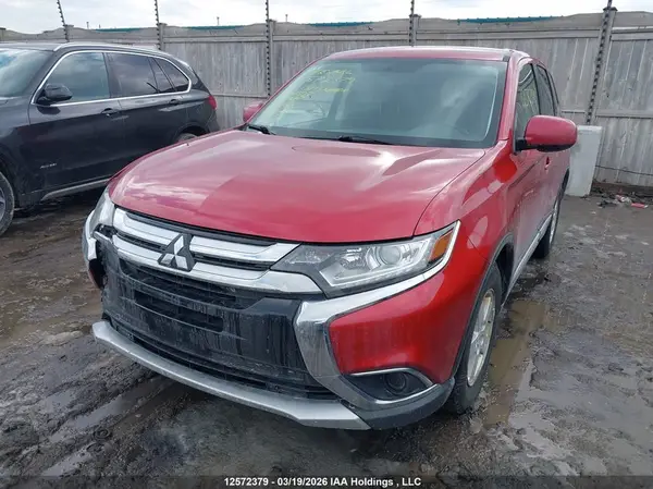 JA4AZ2A36HZ610128 2017 MITSUBISHI OUTLANDER - Image 2