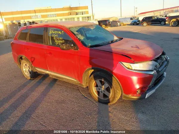 JA4AZ2A36JZ616405 2018 MITSUBISHI OUTLANDER - Image 1