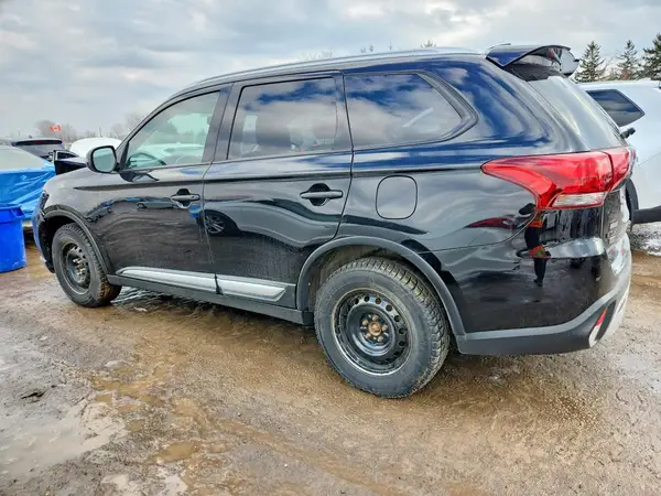JA4AZ2A36KJ600382 2019 MITSUBISHI OUTLANDER - Image 2