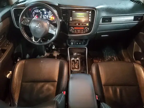 JA4AZ2A36KZ602425 2019 MITSUBISHI OUTLANDER - Image 8
