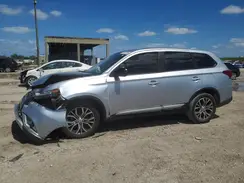 JA4AZ2A37HZ015370 2017 MITSUBISHI OUTLANDER